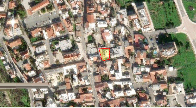 SALE: RESIDENTIAL PLOT IN GERMASOGIA WITH EXISTING HOUSES NO VAT.