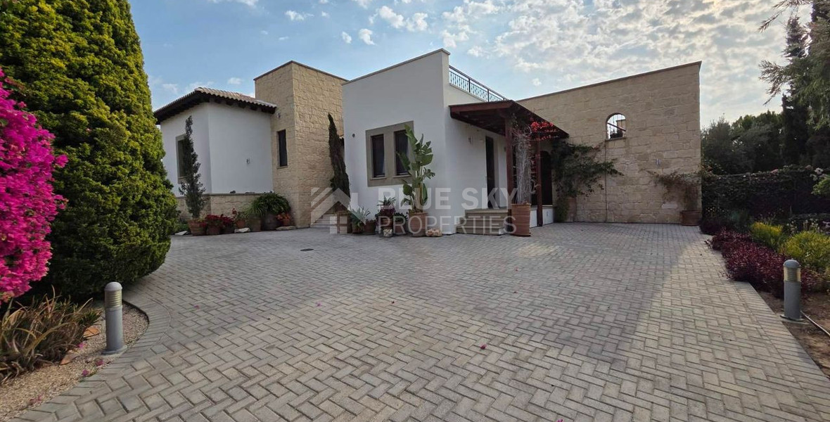 Luxury 3+1 Bedroom Villa for Sale in Aphrodite Hills Golf Resort with Sea & Golf Views