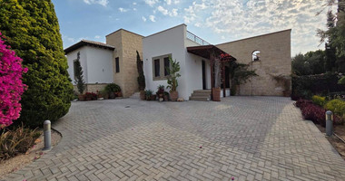 Luxury 3+1 Bedroom Villa for Sale in Aphrodite Hills Golf Resort with Sea & Golf Views