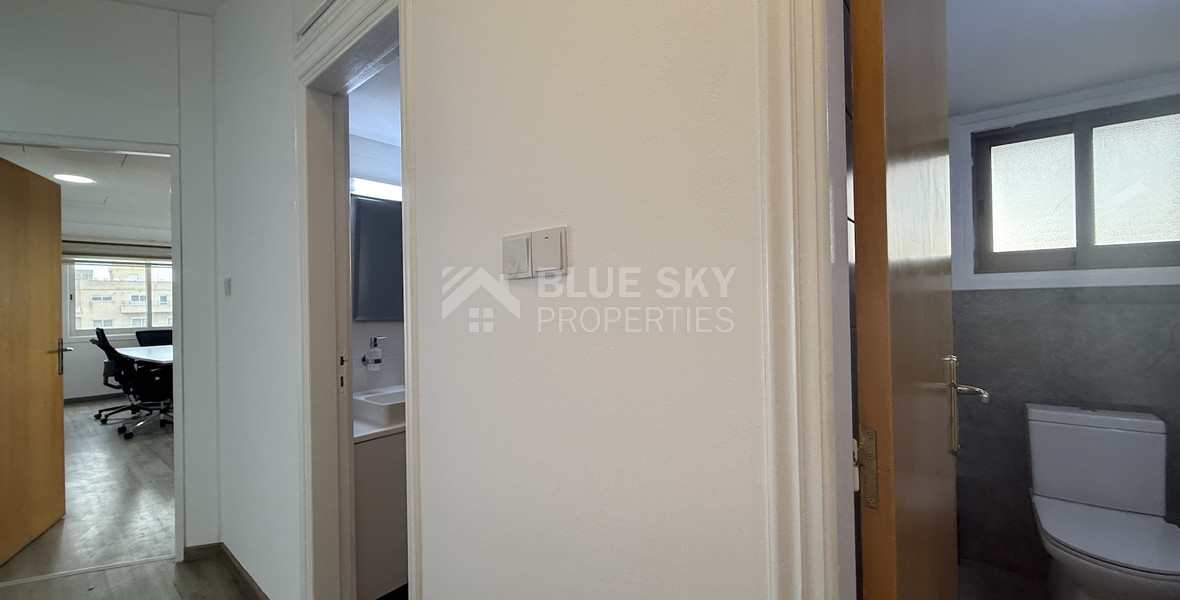 RENT: OFFICES 130 SQM OPTIONAL FURNISHED ON MAIN GRIVA DIGENI AVENUES, NEAPOLIS