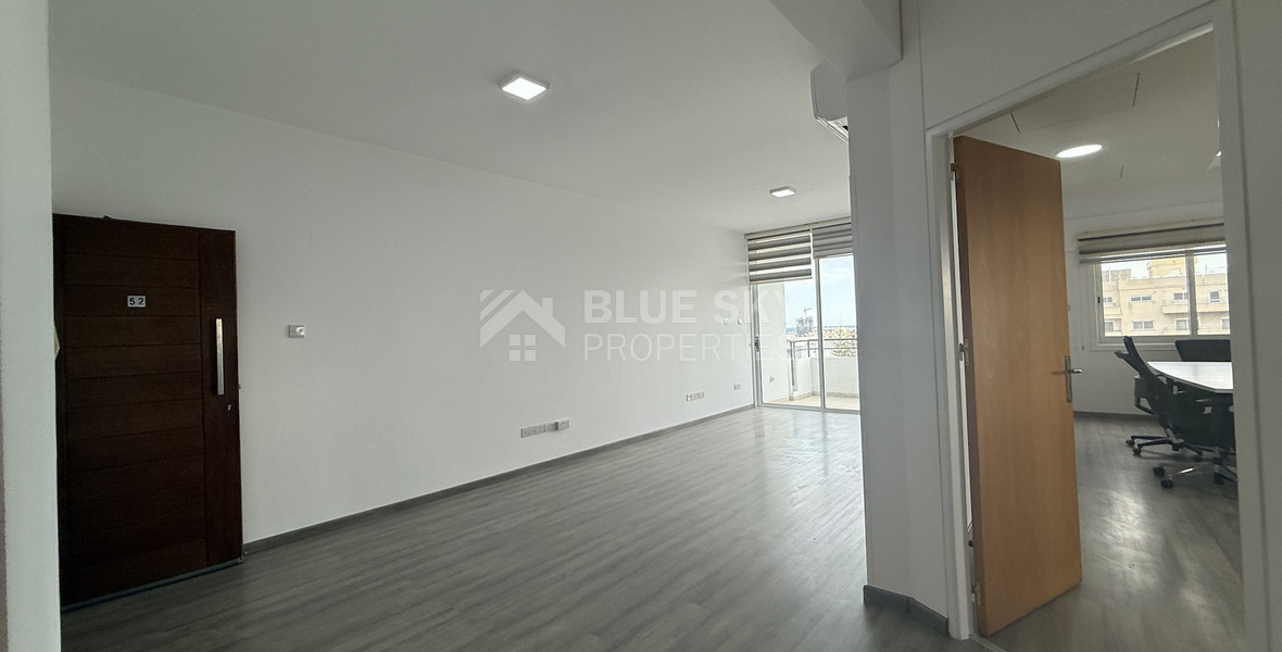 RENT: OFFICES 130 SQM OPTIONAL FURNISHED ON MAIN GRIVA DIGENI AVENUES, NEAPOLIS