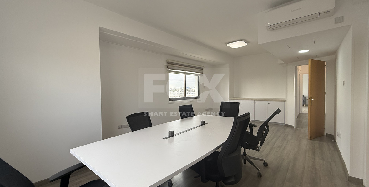RENT: OFFICES 130 SQM OPTIONAL FURNISHED ON MAIN GRIVA DIGENI AVENUES, NEAPOLIS