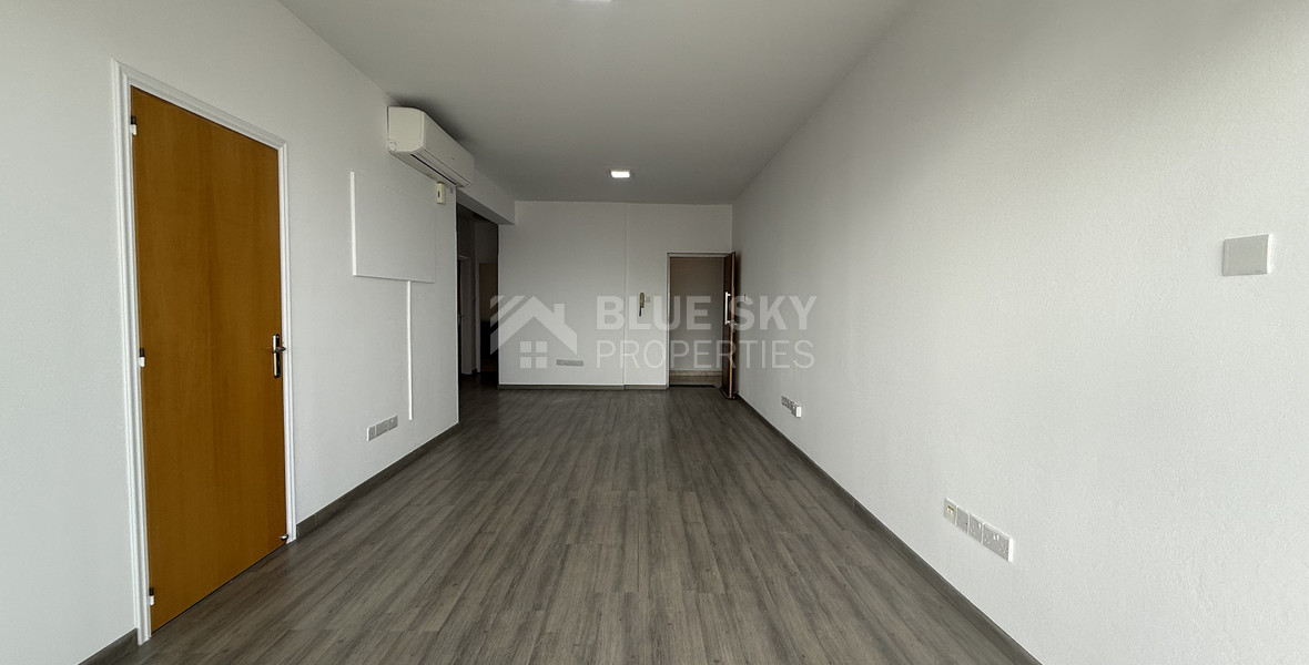 RENT: OFFICES 130 SQM OPTIONAL FURNISHED ON MAIN GRIVA DIGENI AVENUES, NEAPOLIS