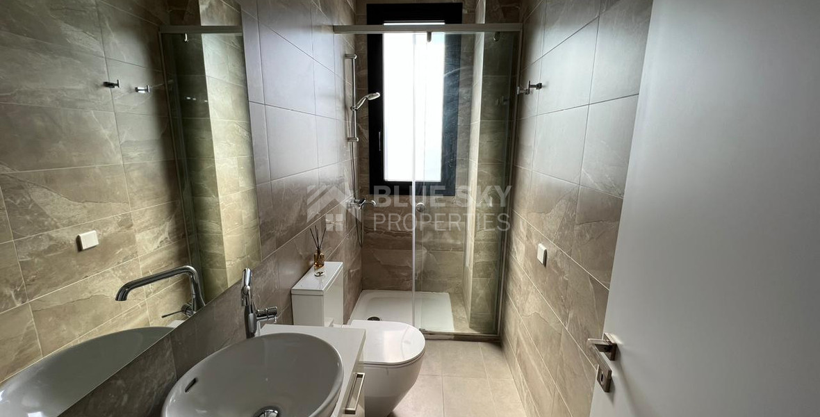 Luxurious Three Bedroom Apartment for rent in Germasogeia with Three Bathrooms and Pool
