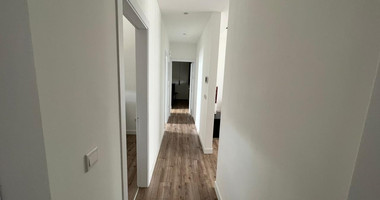 Luxurious Three Bedroom Apartment for rent in Germasogeia with Three Bathrooms and Pool