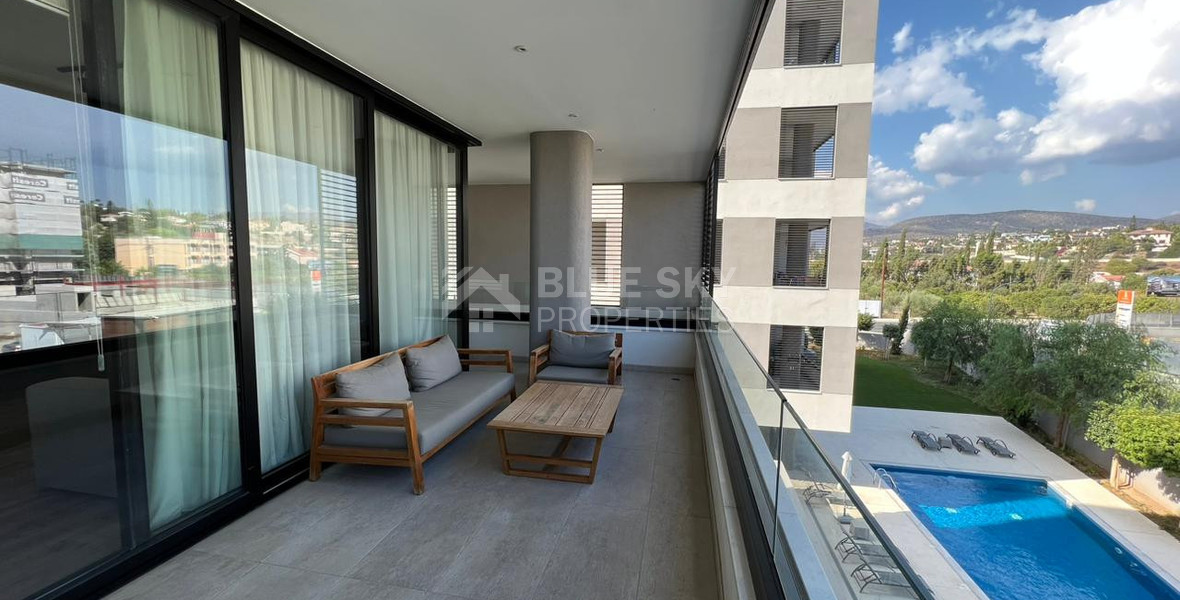 Luxurious Three Bedroom Apartment for rent in Germasogeia with Three Bathrooms and Pool