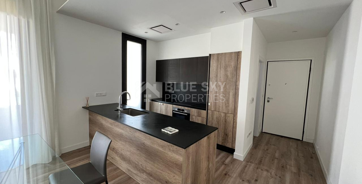 Luxurious Three Bedroom Apartment for rent in Germasogeia with Three Bathrooms and Pool