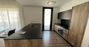 Luxurious Three Bedroom Apartment for rent in Germasogeia with Three Bathrooms and Pool