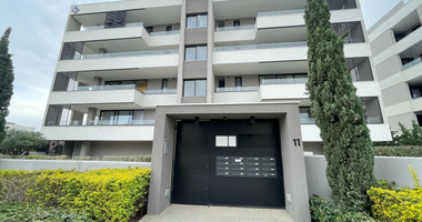 Luxurious Three Bedroom Apartment for rent in Germasogeia with Three Bathrooms and Pool