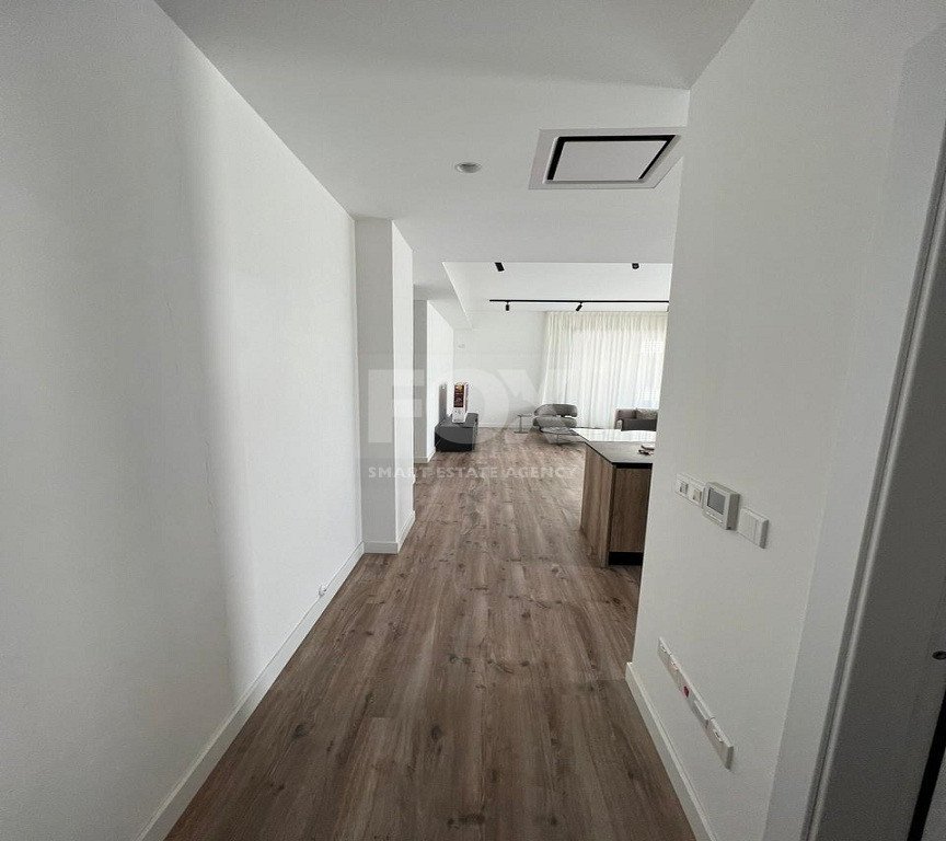 Luxurious Three Bedroom Apartment for rent in Germasogeia with Three Bathrooms and Pool