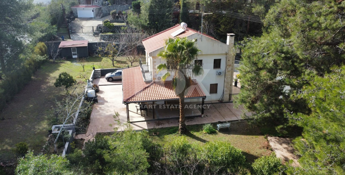 Detached 4-Bedroom House on Large Plot in Moniatis: Complete Privacy & Nature