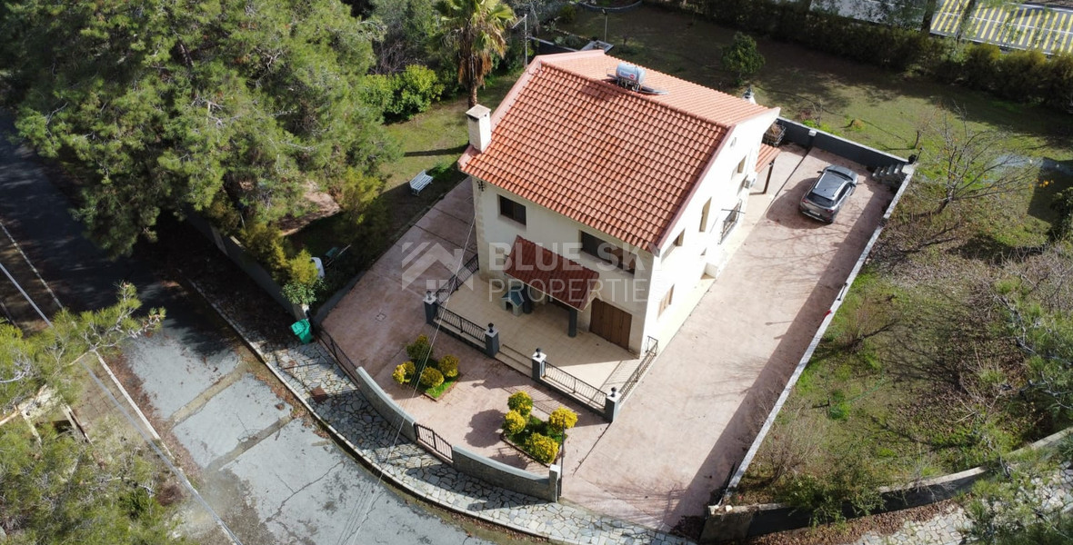 Detached 4-Bedroom House on Large Plot in Moniatis: Complete Privacy & Nature