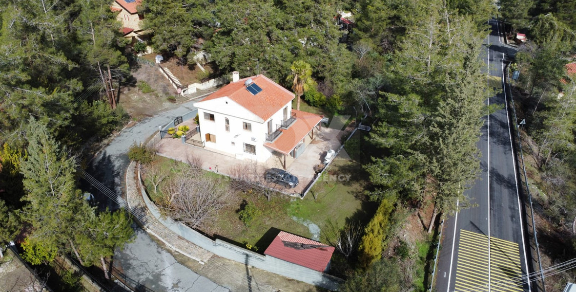 Detached 4-Bedroom House on Large Plot in Moniatis: Complete Privacy & Nature