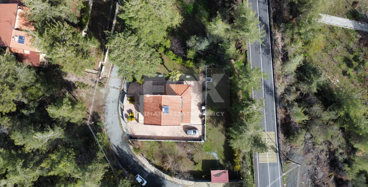 Detached 4-Bedroom House on Large Plot in Moniatis: Complete Privacy & Nature