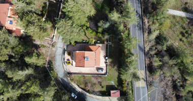 Detached 4-Bedroom House on Large Plot in Moniatis: Complete Privacy & Nature