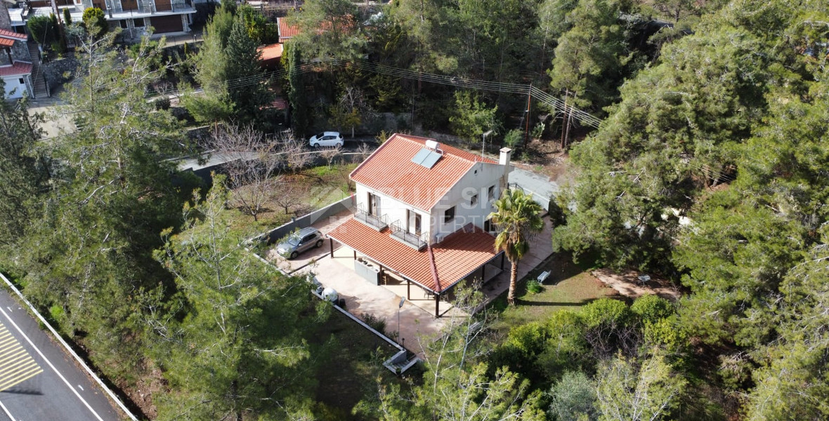 Detached 4-Bedroom House on Large Plot in Moniatis: Complete Privacy & Nature