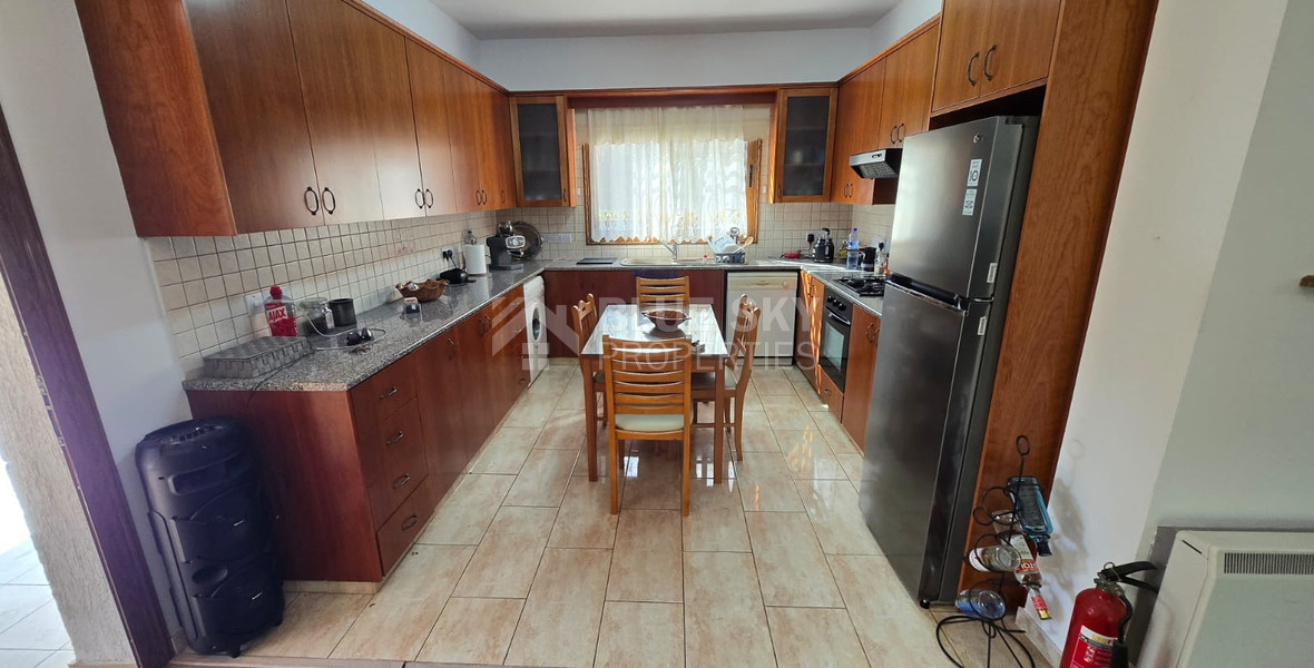 Detached 4-Bedroom House on Large Plot in Moniatis: Complete Privacy & Nature