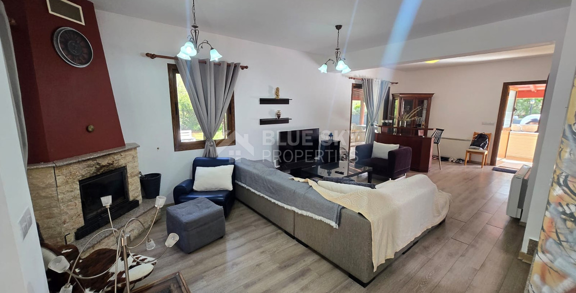 Detached 4-Bedroom House on Large Plot in Moniatis: Complete Privacy & Nature