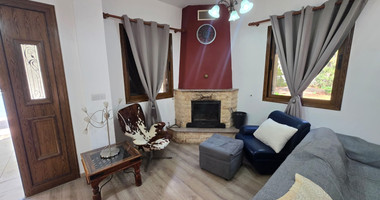 Detached 4-Bedroom House on Large Plot in Moniatis: Complete Privacy & Nature