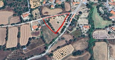 Large Residential Field for Sale in Anogyra Village