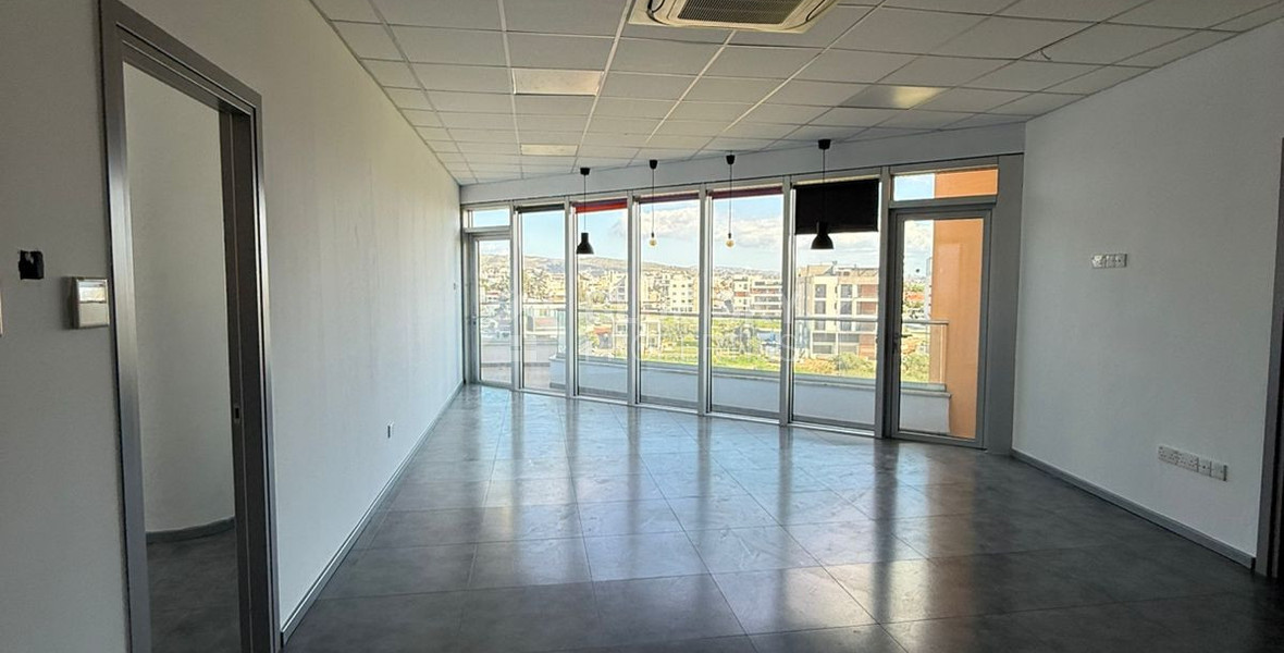 Modern Office Space for Rent – Prime Location in Limassol