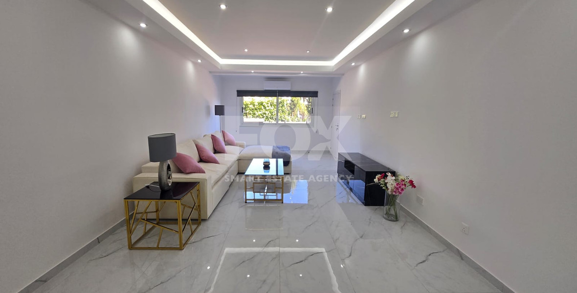 Modern Fully Furnished Three-Bedroom En-Suite Apartment in Gated Beachfront Complex: 60m to the Beach