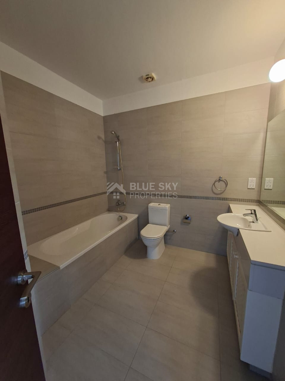 Top Floor Fully Furnished Universal Apartment two Bedroom for Sale