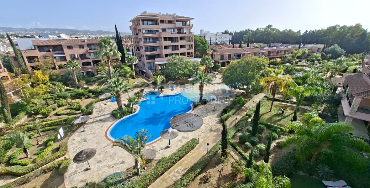 Top Floor Fully Furnished Universal Apartment two Bedroom for Sale