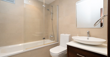 Elegant Three-Bedroom Penthouse with Roof Garden for Rent in the Heart of Limassol City Centre