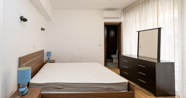 Elegant Three-Bedroom Penthouse with Roof Garden for Rent in the Heart of Limassol City Centre