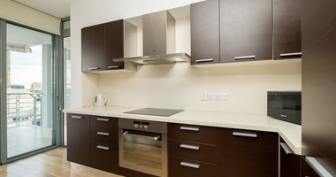 Elegant Three-Bedroom Penthouse with Roof Garden for Rent in the Heart of Limassol City Centre