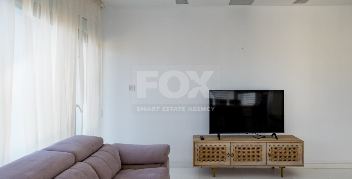 Seafront Two-Bedroom Apartment for Rent Opposite Dasoudi Beach, Germasogeia