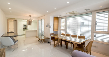 Seafront Two-Bedroom Apartment for Rent Opposite Dasoudi Beach, Germasogeia