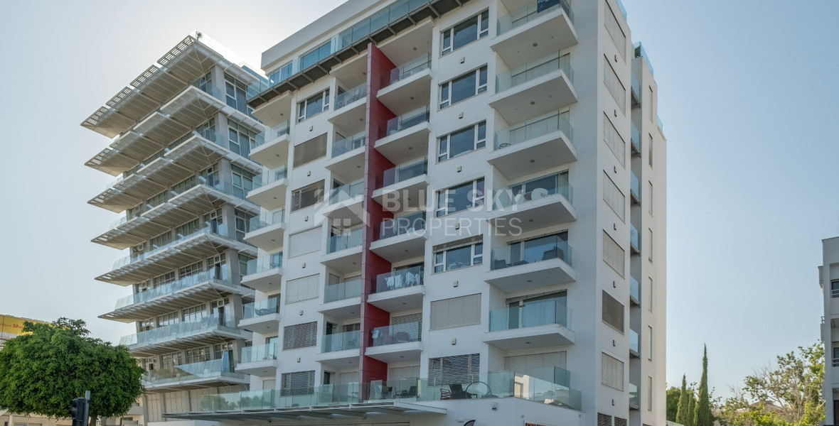 Seafront Two-Bedroom Apartment for Rent Opposite Dasoudi Beach, Germasogeia