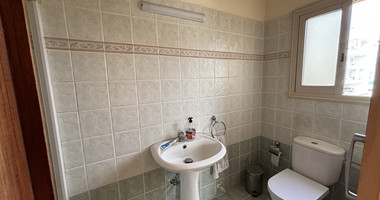 Fully Furnished Four-Bedroom Semi-Detached Bungalow in Tsiflikoudia