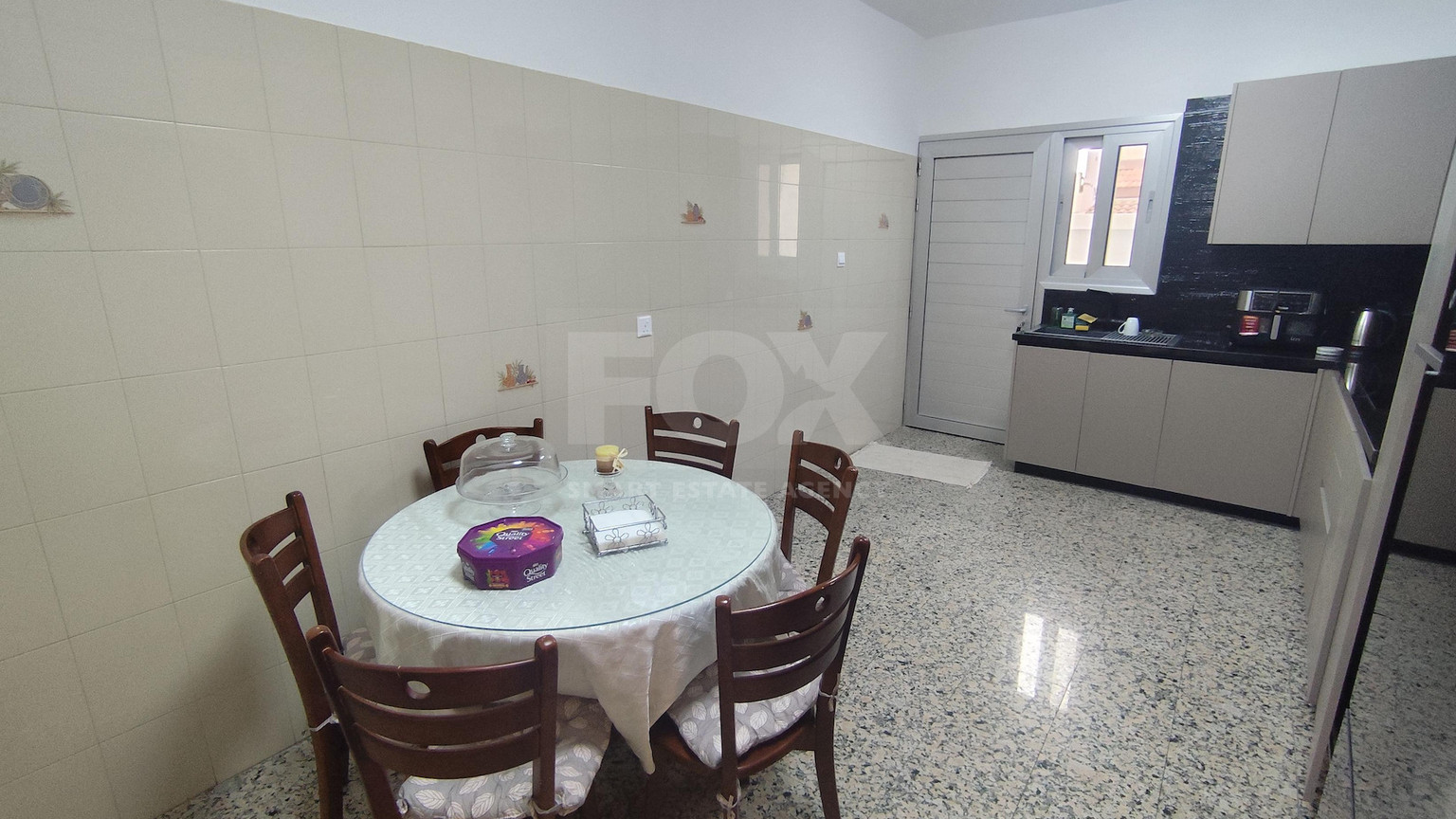 Two bedroom ground floor house for rent in Kato Polemidia, Limassol