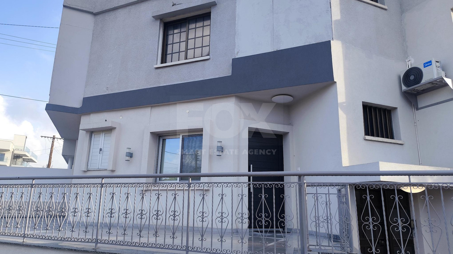 Two bedroom ground floor house for rent in Kato Polemidia, Limassol
