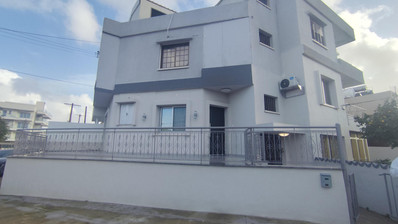 Two bedroom ground floor house for rent in Kato Polemidia, Limassol