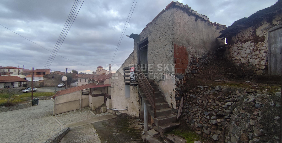 Unique Renovation Opportunity in Eptagonia Village