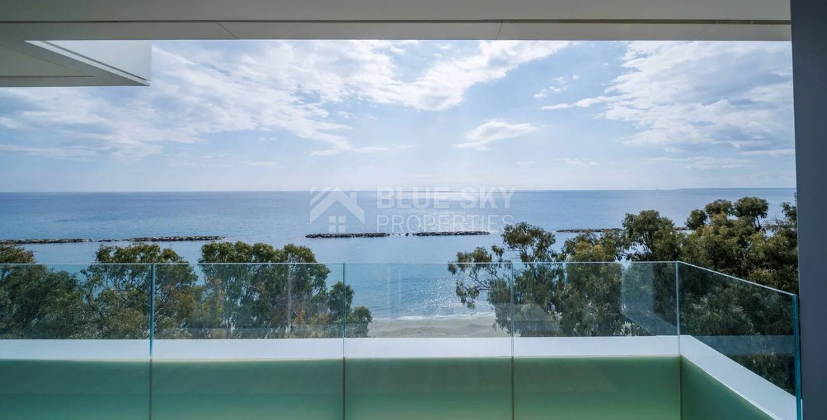 Exclusive Beachfront Living in Agios Tychonas – Four-Bedroom Full-Floor Apartment