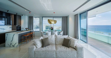 Exclusive Beachfront Living in Agios Tychonas – Four-Bedroom Full-Floor Apartment