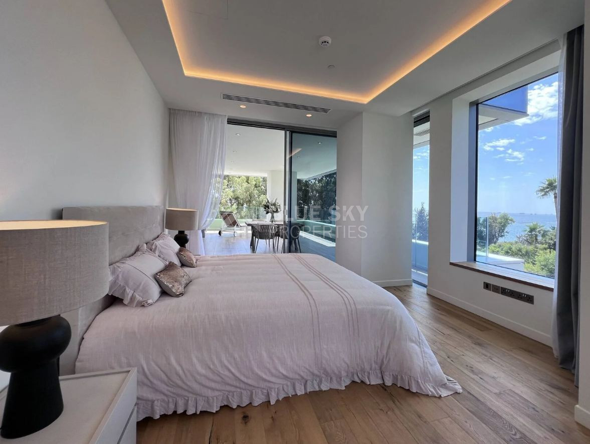 Exclusive Beachfront Living in Agios Tychonas – Four-Bedroom Full-Floor Apartment