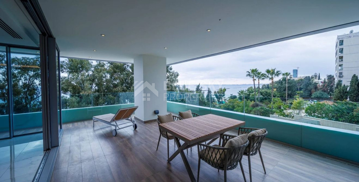 Exclusive Beachfront Living in Agios Tychonas – Four-Bedroom Full-Floor Apartment