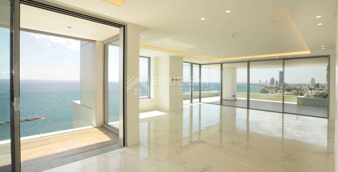 Exclusive Beachfront Living in Agios Tychonas – Four-Bedroom Full-Floor Apartment