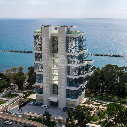 Exclusive Beachfront Living in Agios Tychonas – Four-Bedroom Full-Floor Apartment