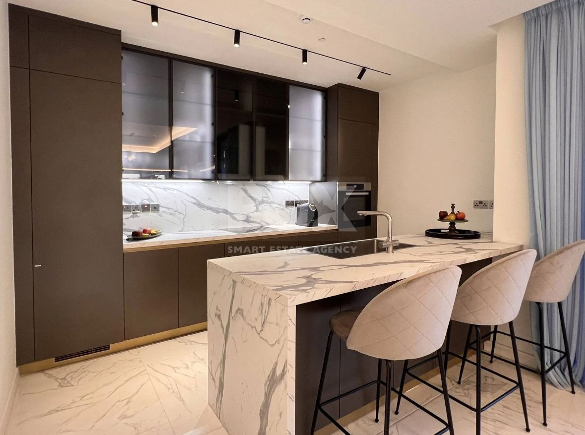 Exclusive Beachfront Living in Agios Tychonas – Four-Bedroom Full-Floor Apartment