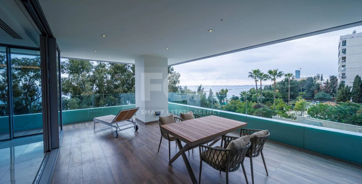 Exclusive Beachfront Living in Agios Tychonas – Four-Bedroom Full-Floor Apartment