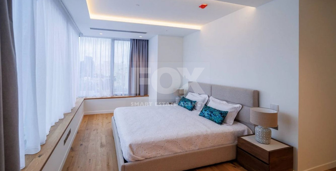 Exclusive Beachfront Living in Agios Tychonas – Four-Bedroom Full-Floor Apartment