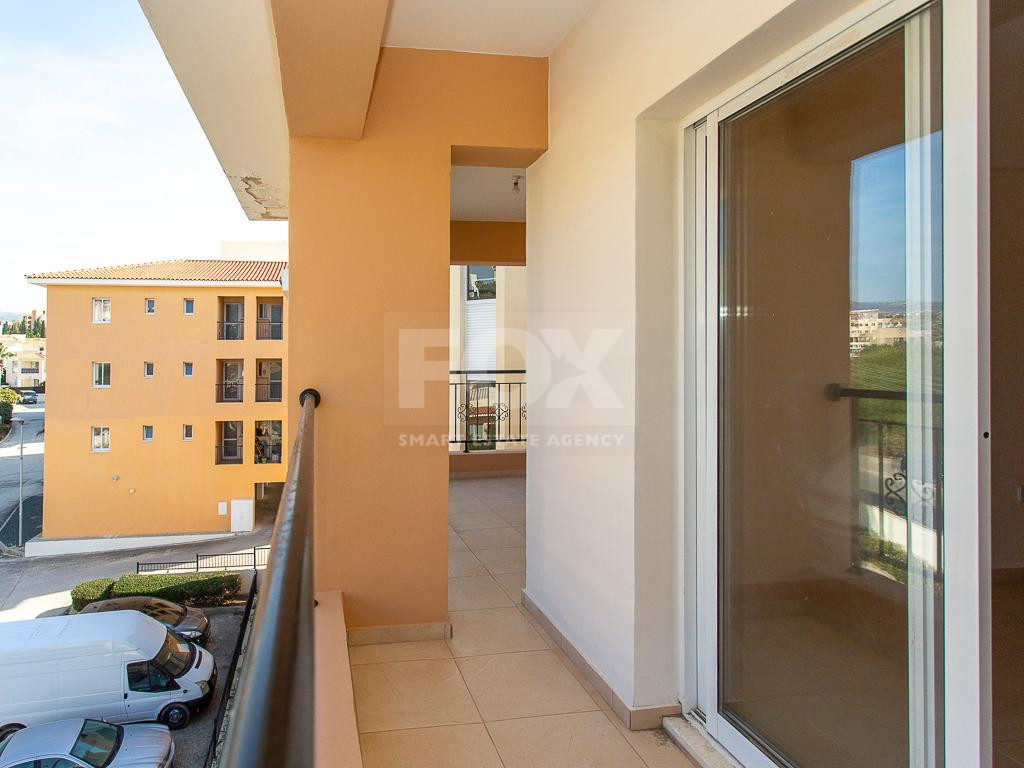 Stylish Two Bedroom Apartment in Chloraka , Paphos for sale.