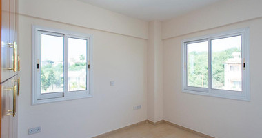 Stylish Two Bedroom Apartment in Chloraka , Paphos for sale.